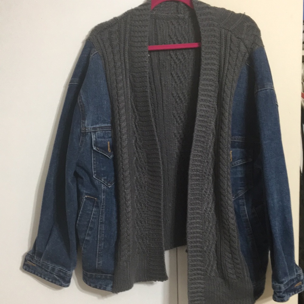 Cardigan with denim and grey sweater cable.